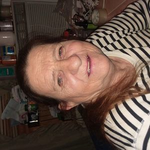 Meet your Posher, Evelyn